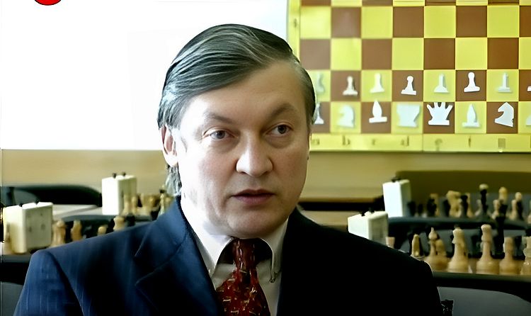 Шахматная война /Guerre des Echecs/ 2002 (0:47:40 / 0:50:31)