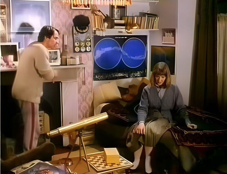 Шарма и не только /Sharma and Beyond/ 1984 (1:01:07 / 1:19:45)