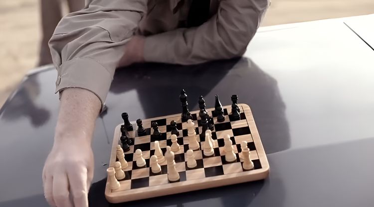 Шина /Rubber/ 2010 (1:02:15 / 1:18:58)