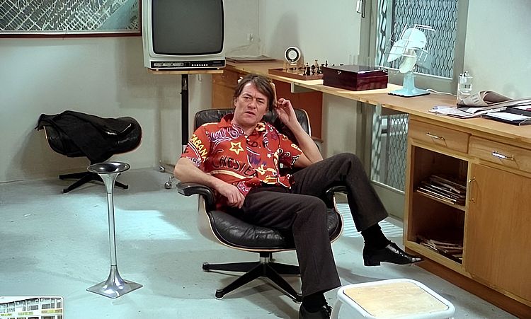 Частный детектив /L'alpagueur/ 1976 (0:38:40 / 1:40:40)