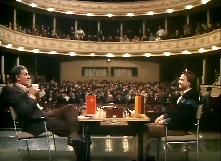 Черное и белое, как ночи и дни /Schwarz und weiß wie Tage und Nächte/ 1978 (0:29:016 / 1:43:13)