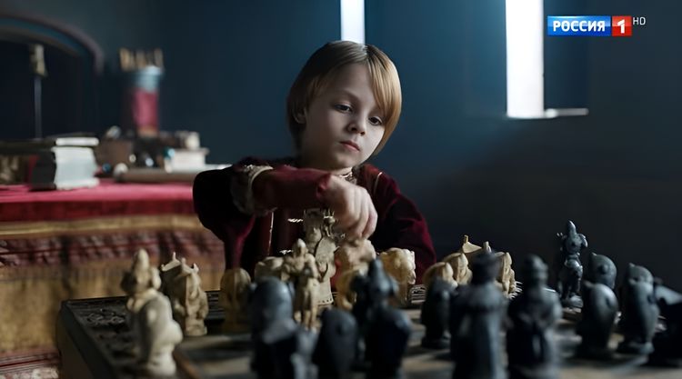 Грозный, сериал (1 х 3) / 2020  (0:47:07 / 0:51:05)