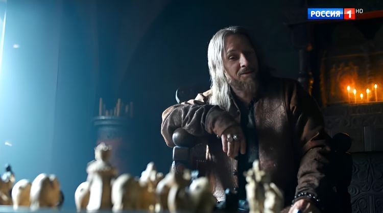 Грозный, сериал (1 х 3) / 2020  (0:47:07 / 0:51:05)