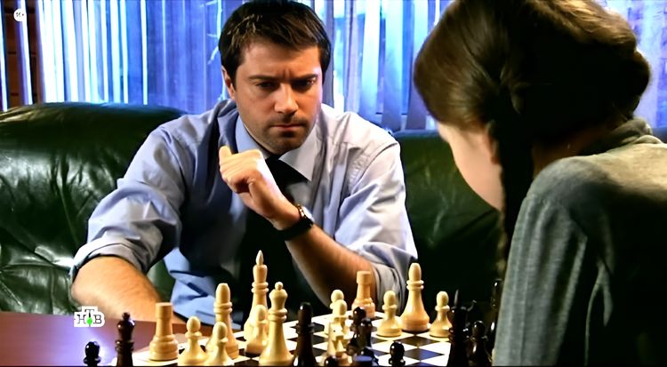 Игра. Пат, сериал (1 х 11) / 2011 (0:31:05 / 0:47:31)