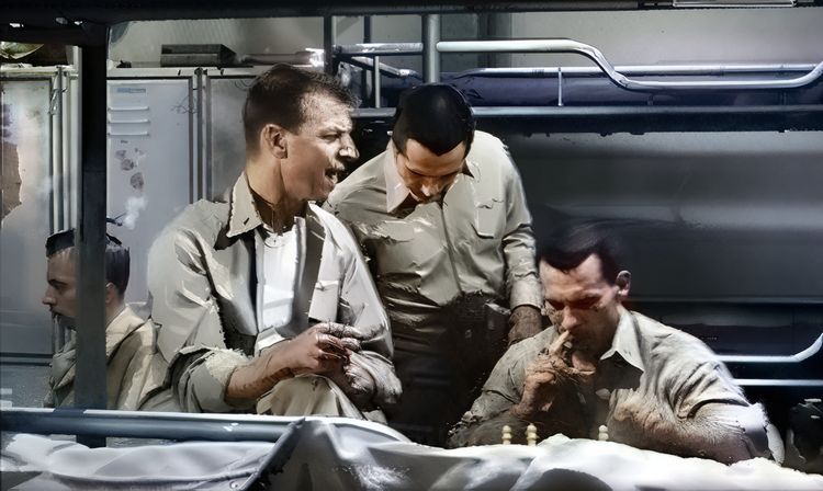 История Аннаполиса /An Annapolis Story/ 1955 (1:05:45 / 1:20:49)