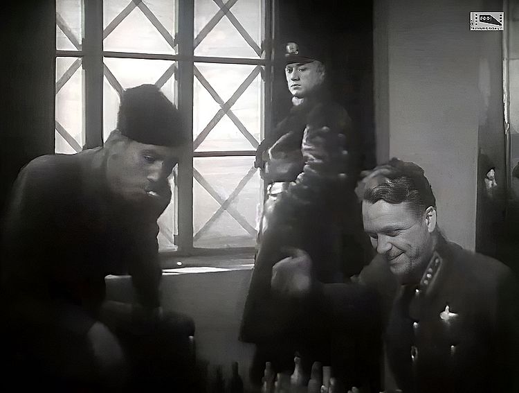 Воздушный извозчик, 1943 (0:49:06 / 1:11:00)