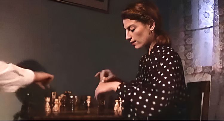 Заброшенный дом /La Casa sfuggita/ 2003 (0:19:04 / 1:23:20)