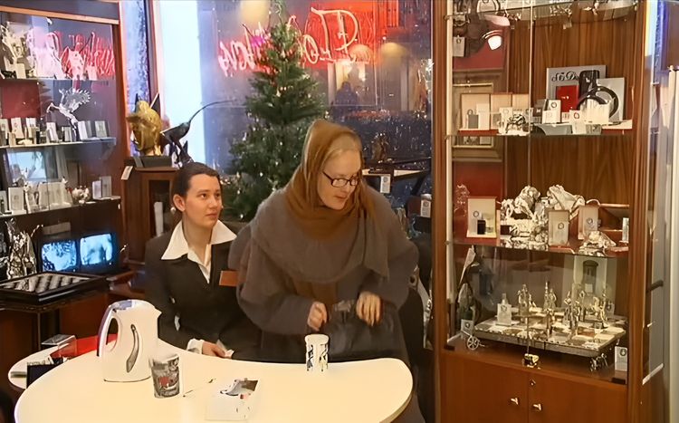 Зимний роман, 2004 (0:07:24 / 1:16:37)